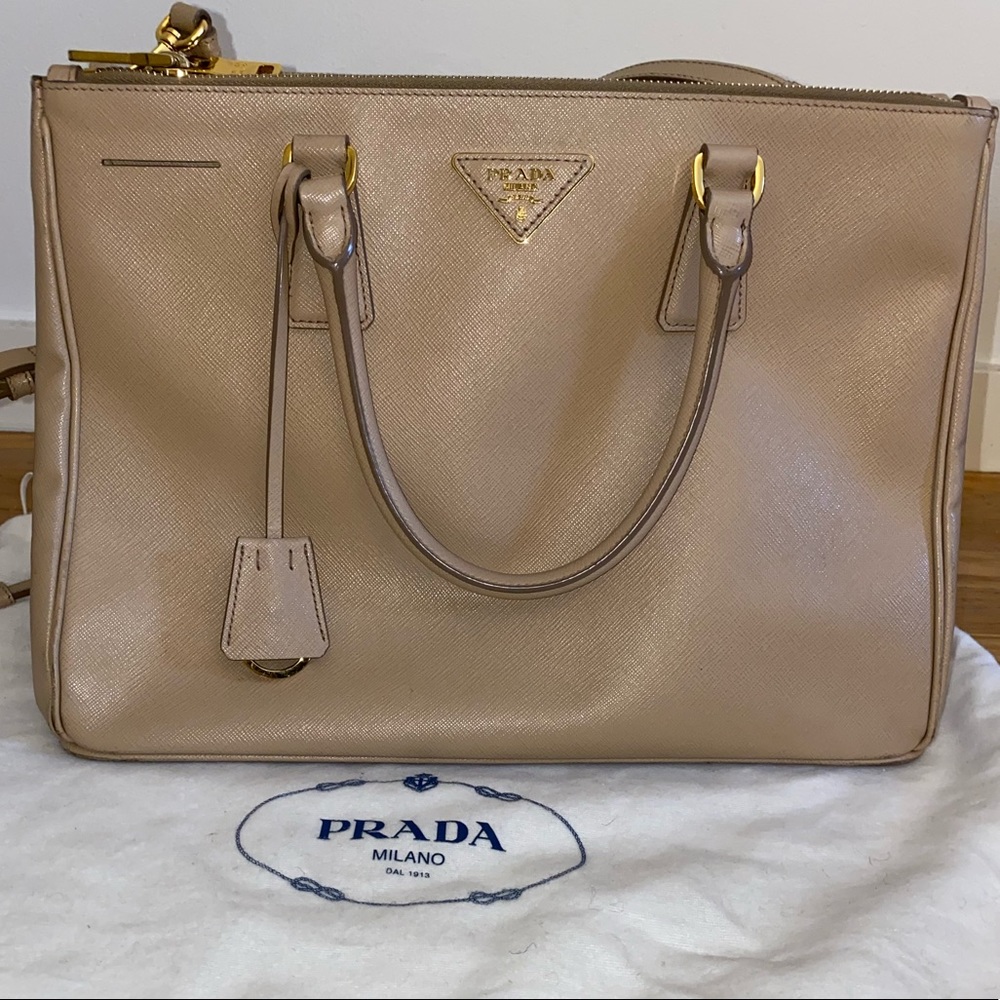 Prada Medium Galleria Tote